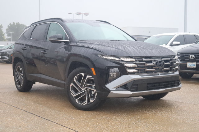 New 2026 Hyundai Tucson Limited AWD/4WD image 3