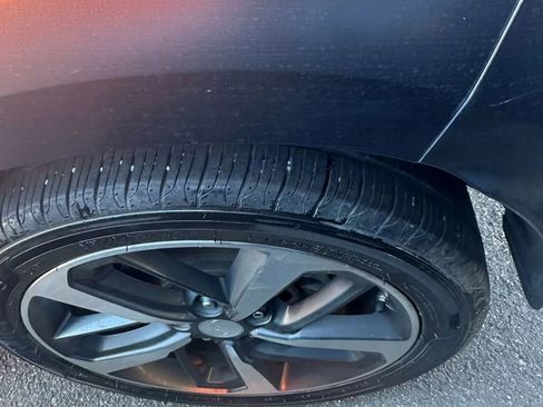 Used 2018 Hyundai Kona Limited image 21