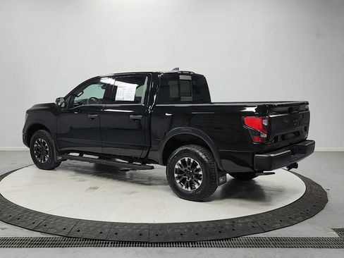 Used 2024 Nissan Titan PRO-4X w/ Pro-4x Convenience Package AWD/4WD image 5