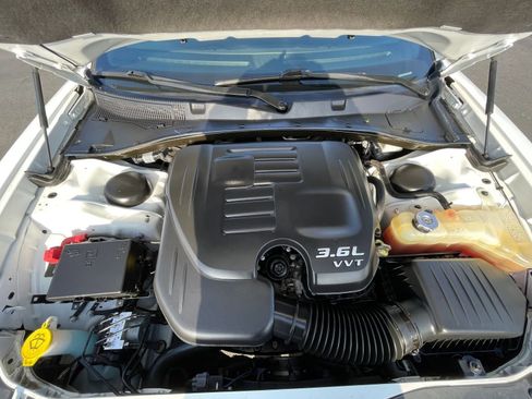 Used 2022 Dodge Charger SXT image 33