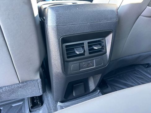 Used 2024 Chevrolet Colorado ZR2 w/ ZR2 Bison Edition AWD/4WD image 36