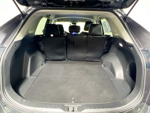Used 2024 Toyota RAV4 LE FWD image 31