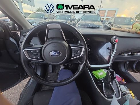Used 2023 Subaru Outback Premium AWD/4WD image 6