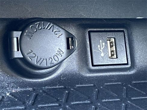 Used 2024 Toyota RAV4 XLE image 20