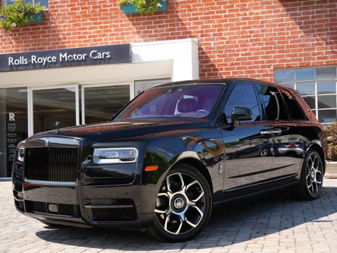 Certified 2022 Rolls-Royce Cullinan Black Badge w/ Dark Exterior Package image 1