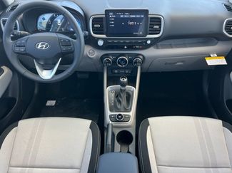 New 2026 Hyundai Venue SEL video 3