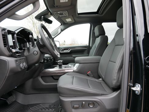 New 2026 Chevrolet Silverado 1500 LTZ AWD/4WD image 11