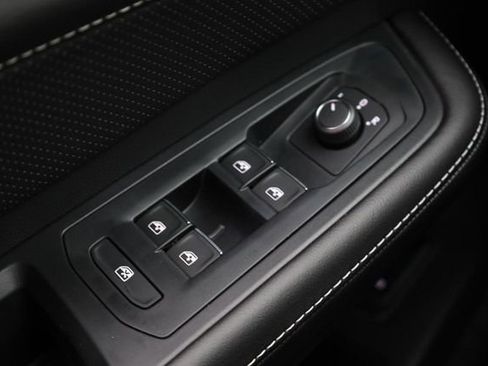 New 2026 Volkswagen Atlas SE image 19