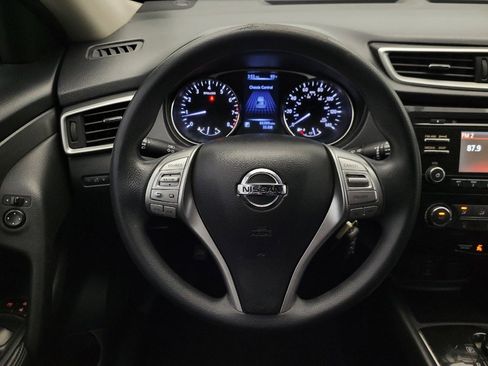 Used 2016 Nissan Rogue S FWD image 22
