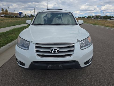 Used 2012 Hyundai Santa Fe SE image 8