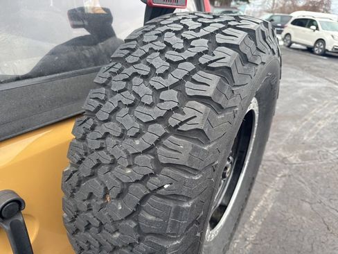 Used 2014 Jeep Wrangler Sport image 19