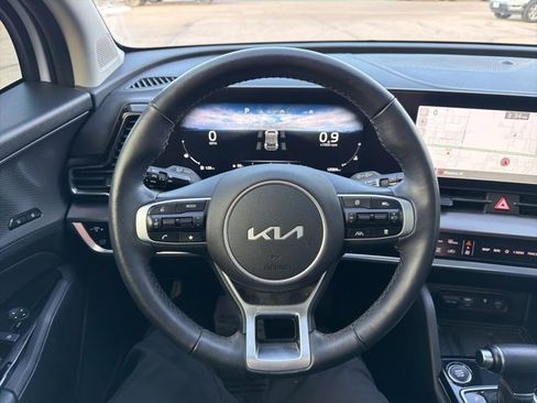Used 2024 Kia Sportage SX image 18