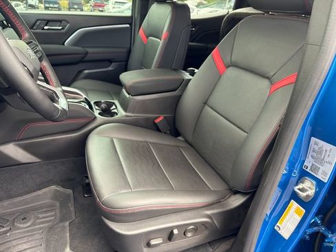 Certified 2023 Chevrolet Colorado Z71 w/ Z71 Convenience Package 2 AWD/4WD image 9