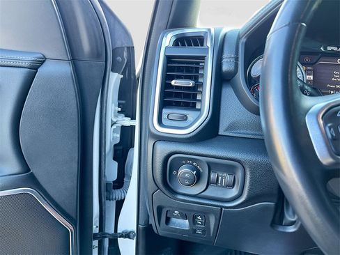Used 2023 RAM 1500 Laramie image 10