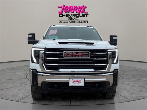 New 2026 GMC Sierra 2500 SLE w/ SLE Value Package; image 8