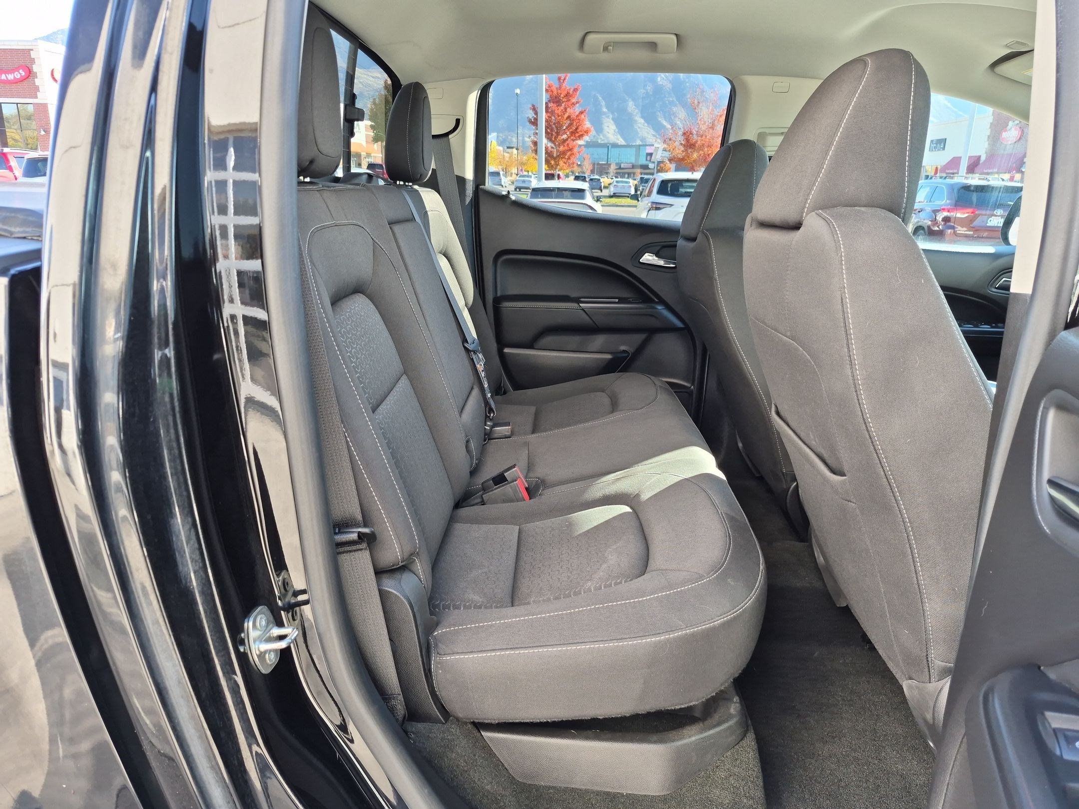 Used 2015 GMC Canyon SLE w/ SLE Convenience Package RWD image 31