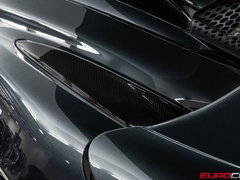 Used 2021 McLaren 765LT RWD image 27