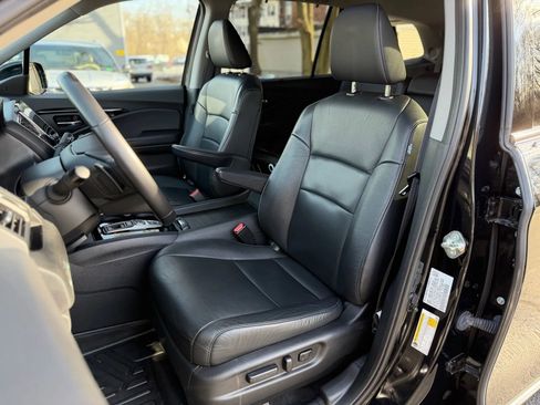 Used 2020 Honda Pilot Touring image 8