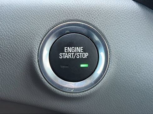 Used 2021 GMC Terrain SLT w/ Infotainment Package II FWD image 23