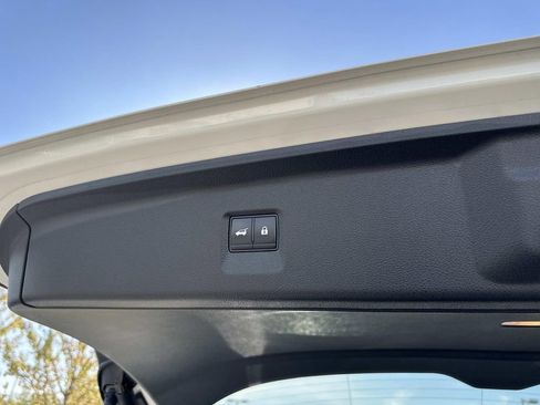 Used 2023 INFINITI QX60 Sensory image 34