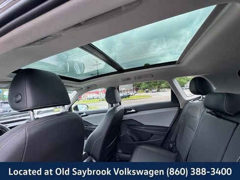 Certified 2023 Volkswagen Taos SE w/ Panoramic Sunroof Package AWD/4WD image 11