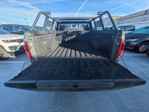 Used 2018 Ford F150 Raptor w/ Equipment Group 802A Luxury image 11