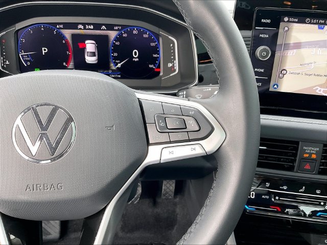 Used 2026 Volkswagen Jetta SEL FWD image 16