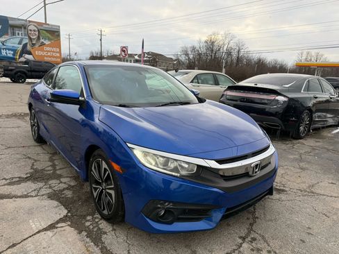 Used 2018 Honda Civic EX-T image 8