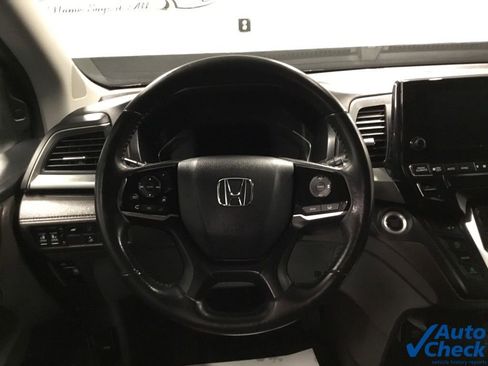 Used 2018 Honda Odyssey Touring image 46
