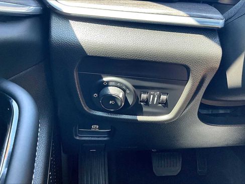 Used 2024 Jeep Grand Cherokee L Overland w/ Trailer Tow Package image 69