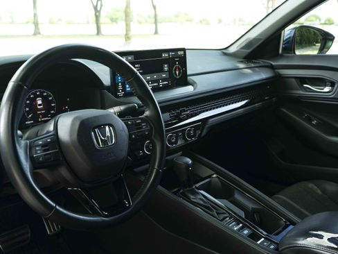 Used 2024 Honda Accord Sport image 16