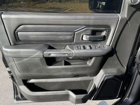 Certified 2024 RAM 2500 Limited image 32