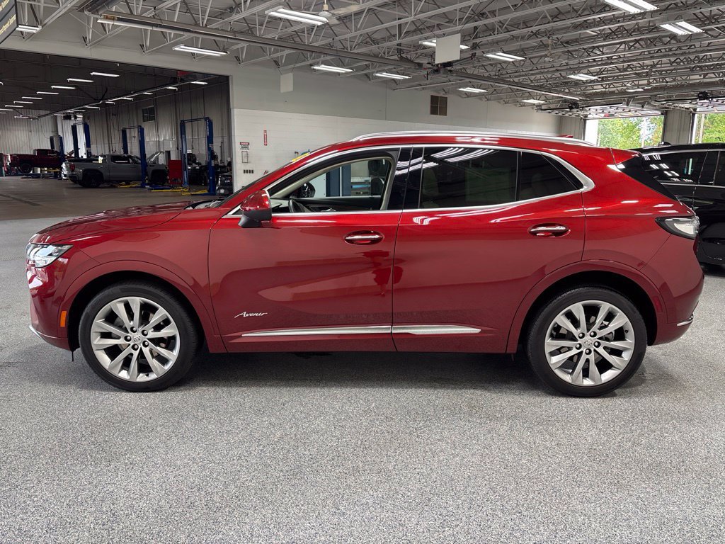 Used 2023 Buick Envision Avenir AWD/4WD image 4
