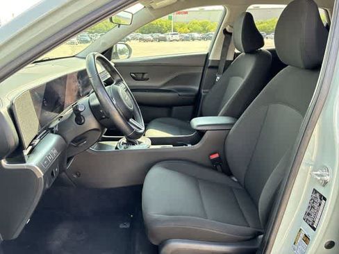 Used 2024 Hyundai Kona SEL FWD image 17