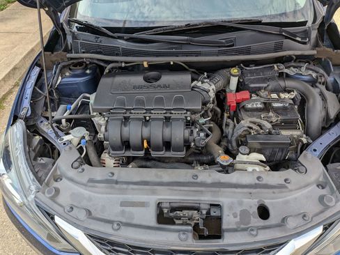 Used 2018 Nissan Sentra SR image 17