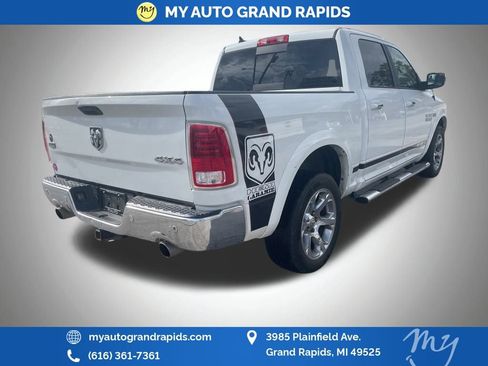 Used 2017 RAM 1500 Laramie image 5