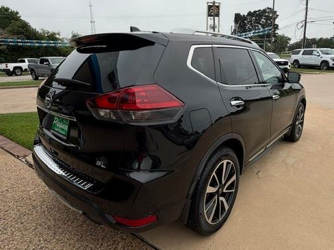 Used 2020 Nissan Rogue SL w/ Premium Package FWD image 8