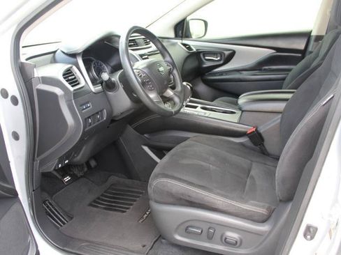 Used 2021 Nissan Murano SV FWD image 9