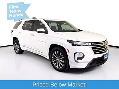 Used 2022 Chevrolet Traverse Premier