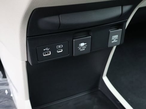 New 2026 Honda Odyssey Elite image 32