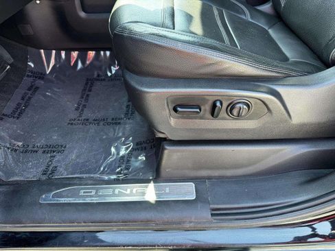 Used 2020 GMC Sierra 2500 Denali w/ Denali Ultimate Package image 22