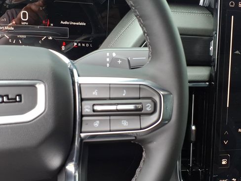 New 2026 GMC Yukon XL Denali AWD/4WD image 18
