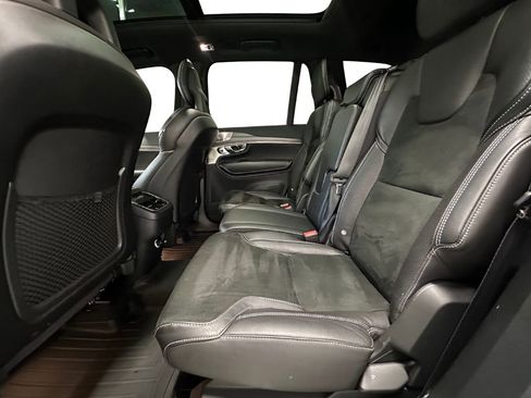 Used 2017 Volvo XC90 T6 R-Design w/ Vision Package image 13