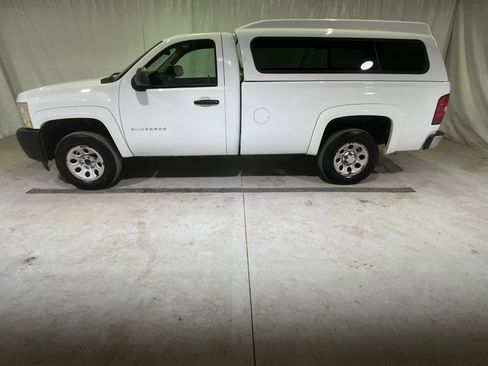 Used 2011 Chevrolet Silverado 1500 W/T image 7