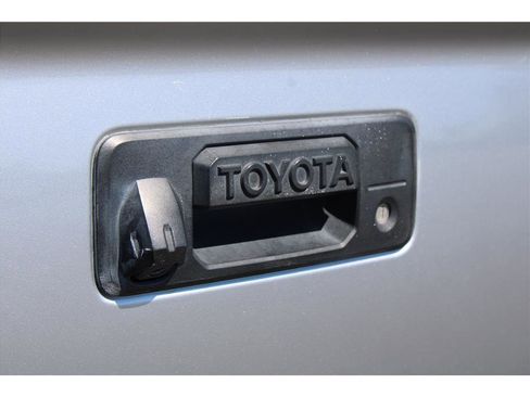 Used 2017 Toyota Tundra Limited image 35