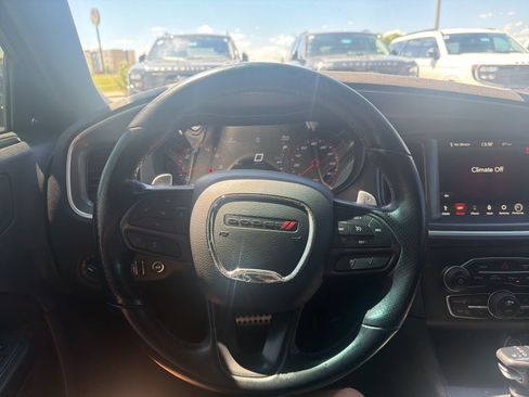 Used 2022 Dodge Charger R/T w/ Blacktop Package RWD image 16