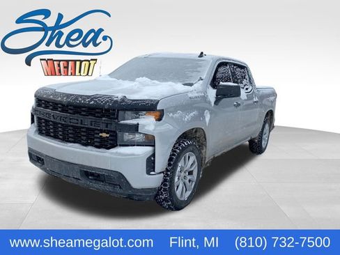Certified 2020 Chevrolet Silverado 1500 Custom w/ Custom Value Package image 1