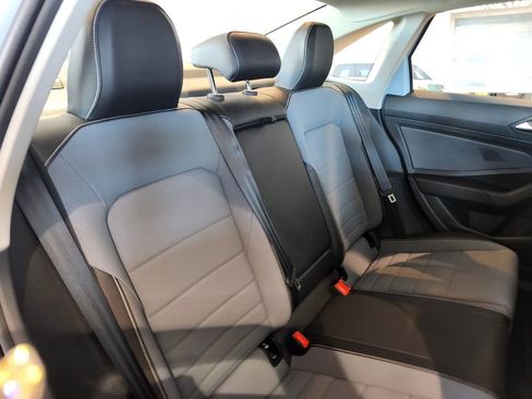 New 2025 Volkswagen Jetta SE image 12