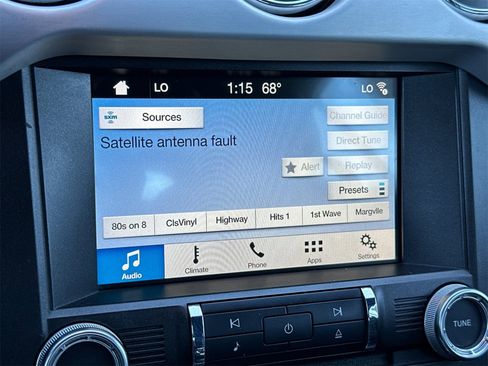 Used 2016 Ford Mustang Premium image 19