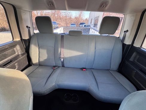 Used 2016 RAM 2500 Tradesman w/ Chrome Appearance Group image 27